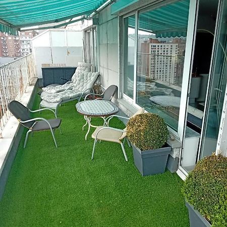 Liege Centre Mediacite Appartement Possible Parking Terrasse Immense 8Eme Pour 2 Personnes מראה חיצוני תמונה